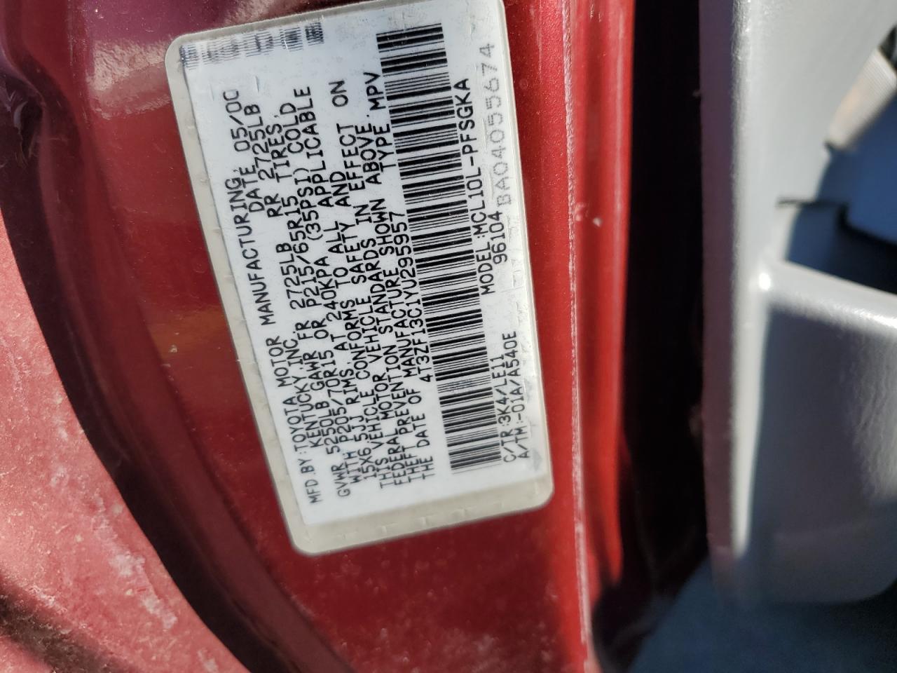 2000 Toyota Sienna Le VIN: 4T3ZF13C1YU295957 Lot: 64620325
