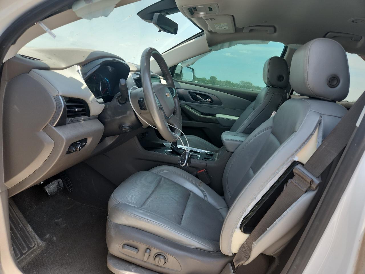 2018 Chevrolet Traverse Premier VIN: 1GNEVJKW4JJ270057 Lot: 64105845