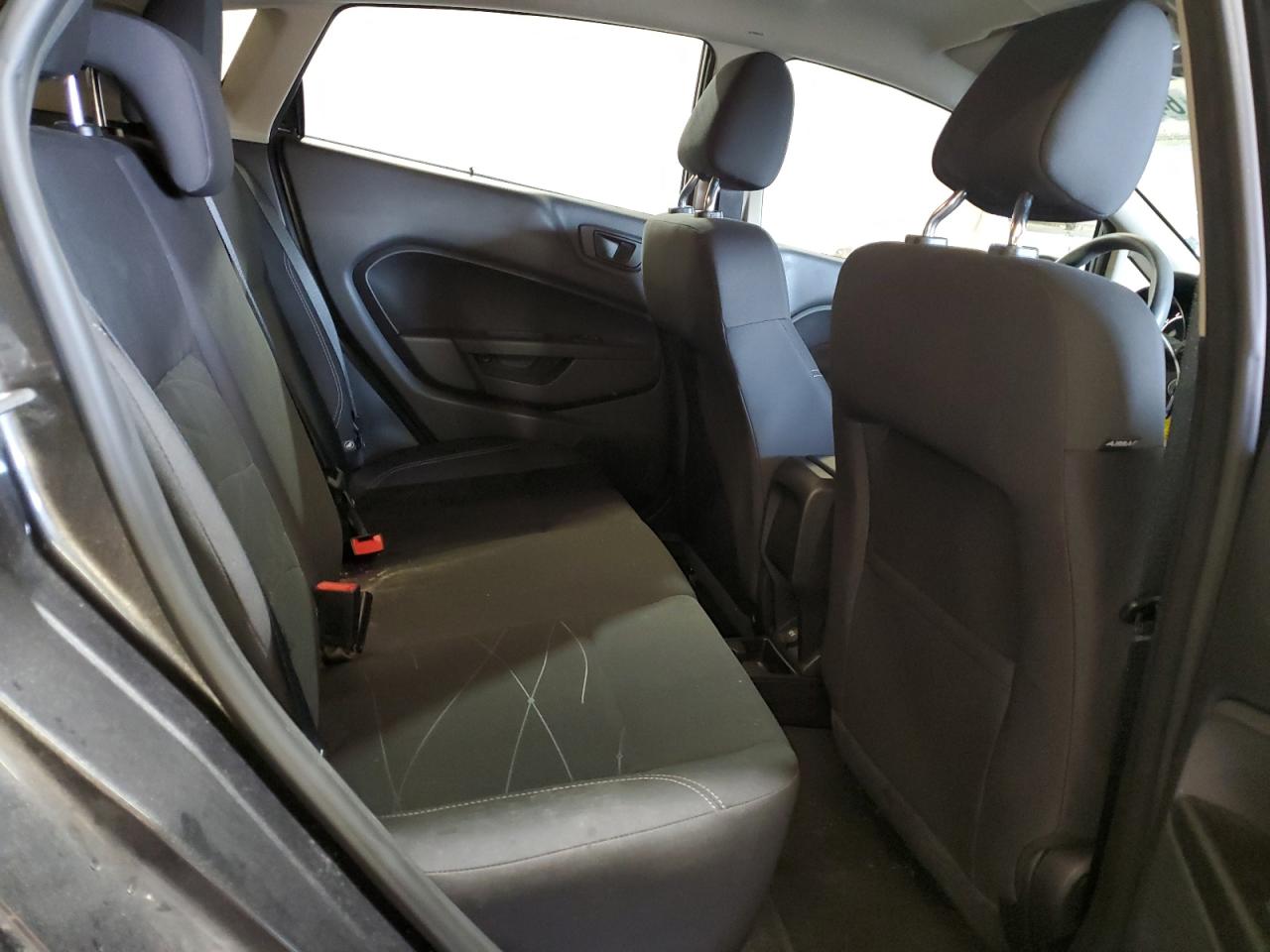 2018 Ford Fiesta Se VIN: 3FADP4EJ1JM111747 Lot: 64766465