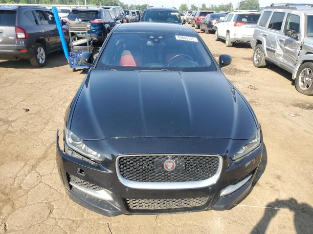 Sedans JAGUAR XE 2017 Czarny