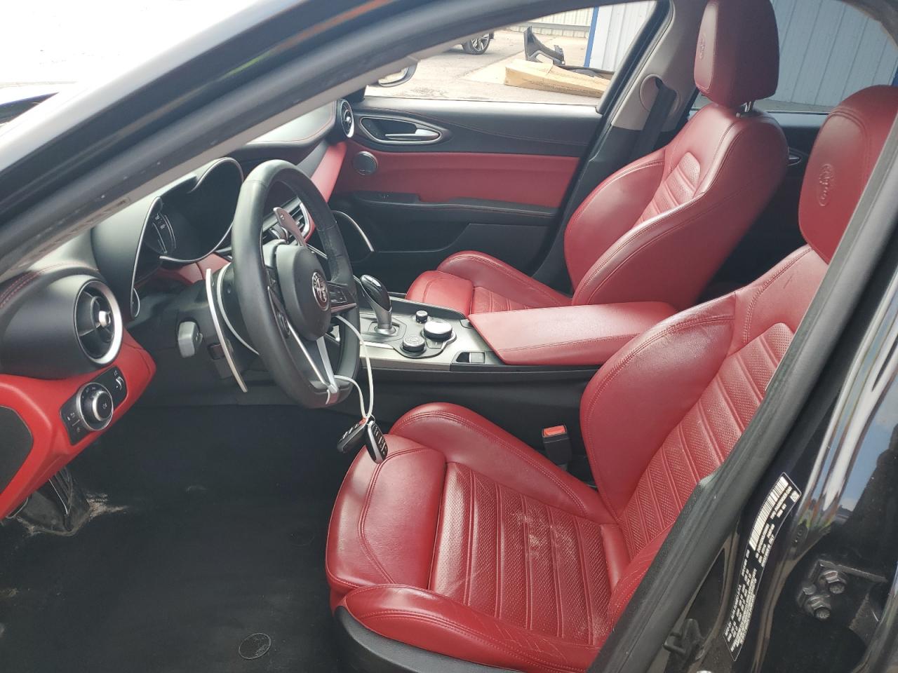 zarfaeen3j7599581 ZARFAEEN3J7599581 2018 Alfa Romeo Giulia Ti Q4