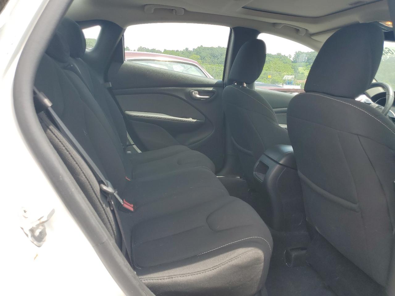2013 Dodge Dart Sxt VIN: 1C3CDFBAXDD332993 Lot: 64271525