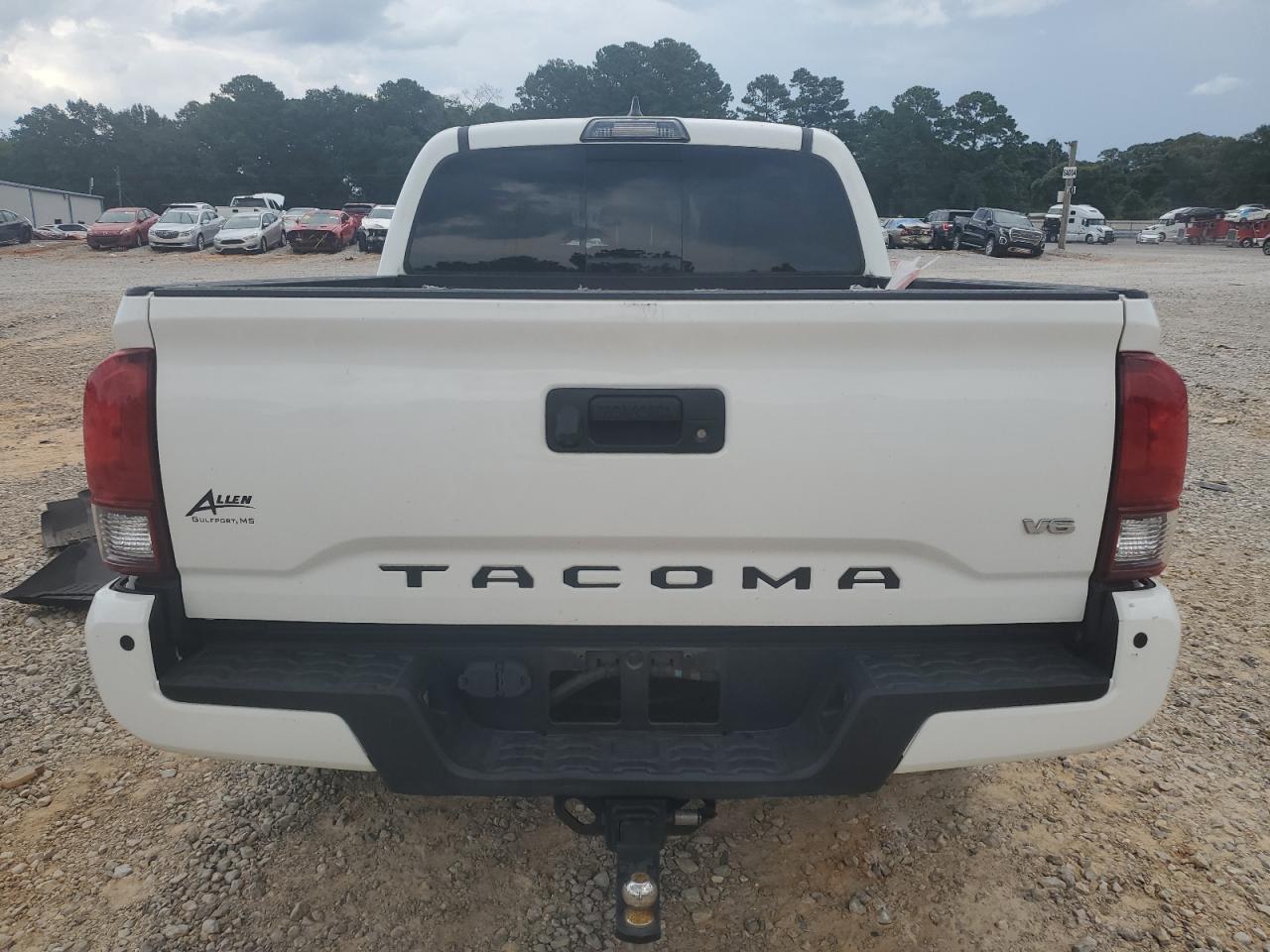 2018 Toyota Tacoma Double Cab VIN: 5TFAZ5CN1JX062479 Lot: 64393265