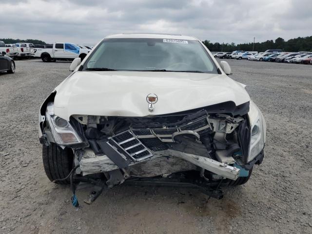  CADILLAC XTS 2015 White