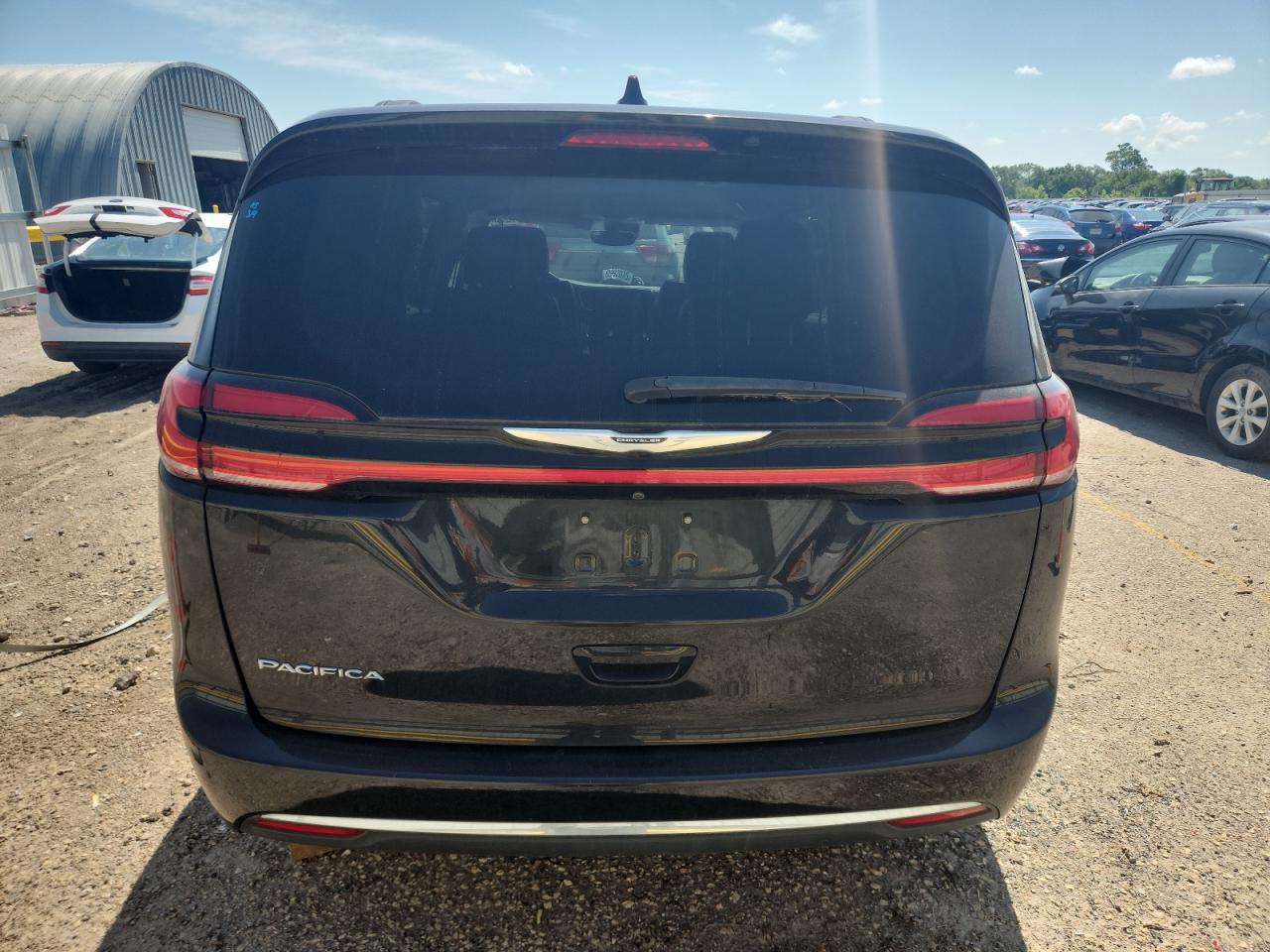 2022 Chrysler Pacifica Touring L VIN: 2C4RC1BG4NR189103 Lot: 64044545