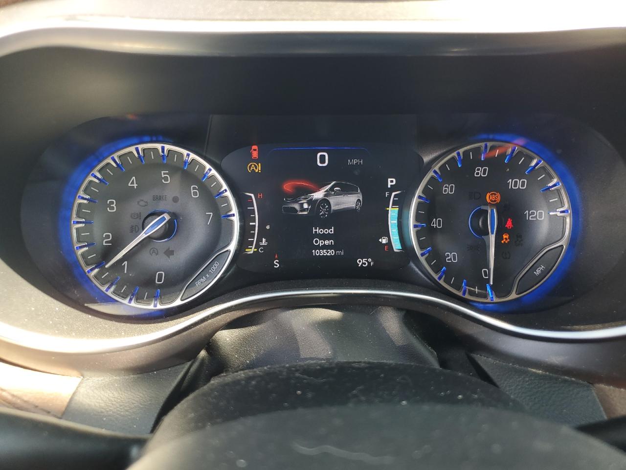 2017 Chrysler Pacifica Limited VIN: 2C4RC1GG1HR627735 Lot: 65239455