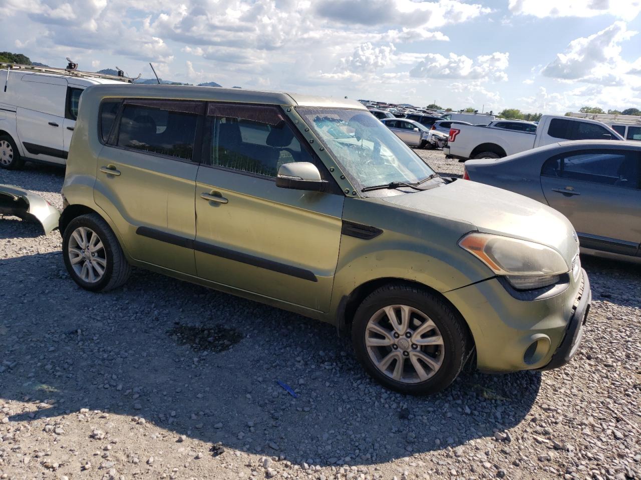 2012 Kia Soul + VIN: KNDJT2A67C7402619 Lot: 66077465