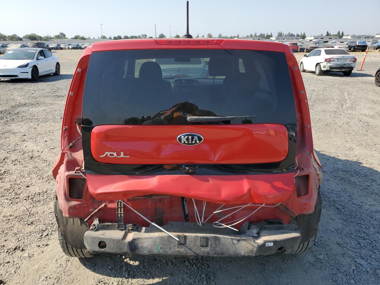 2016 Kia Soul + VIN: KNDJP3A54G7829232 Lot: 64281925