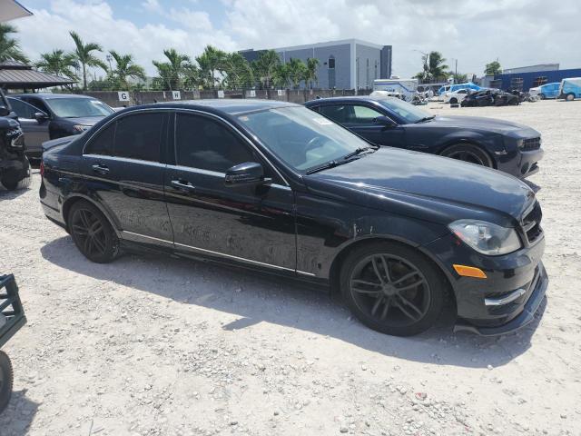  MERCEDES-BENZ C-CLASS 2013 Czarny