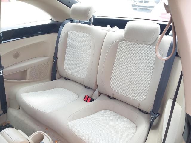 2013 VOLKSWAGEN BEETLE DES