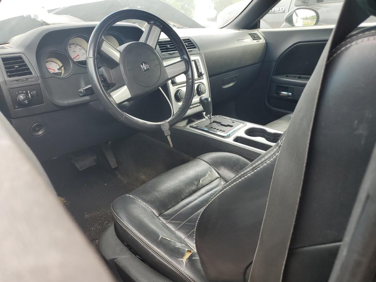 2009 Dodge Challenger Se VIN: 2B3LJ44V49H551484 Lot: 58696805