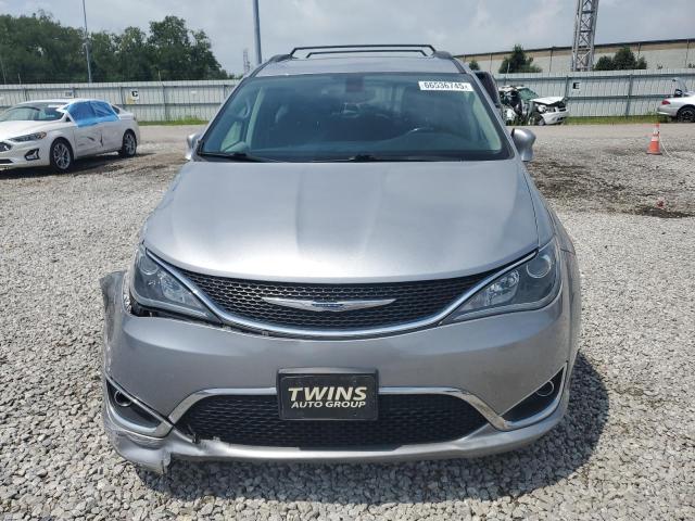  CHRYSLER PACIFICA 2017 Silver