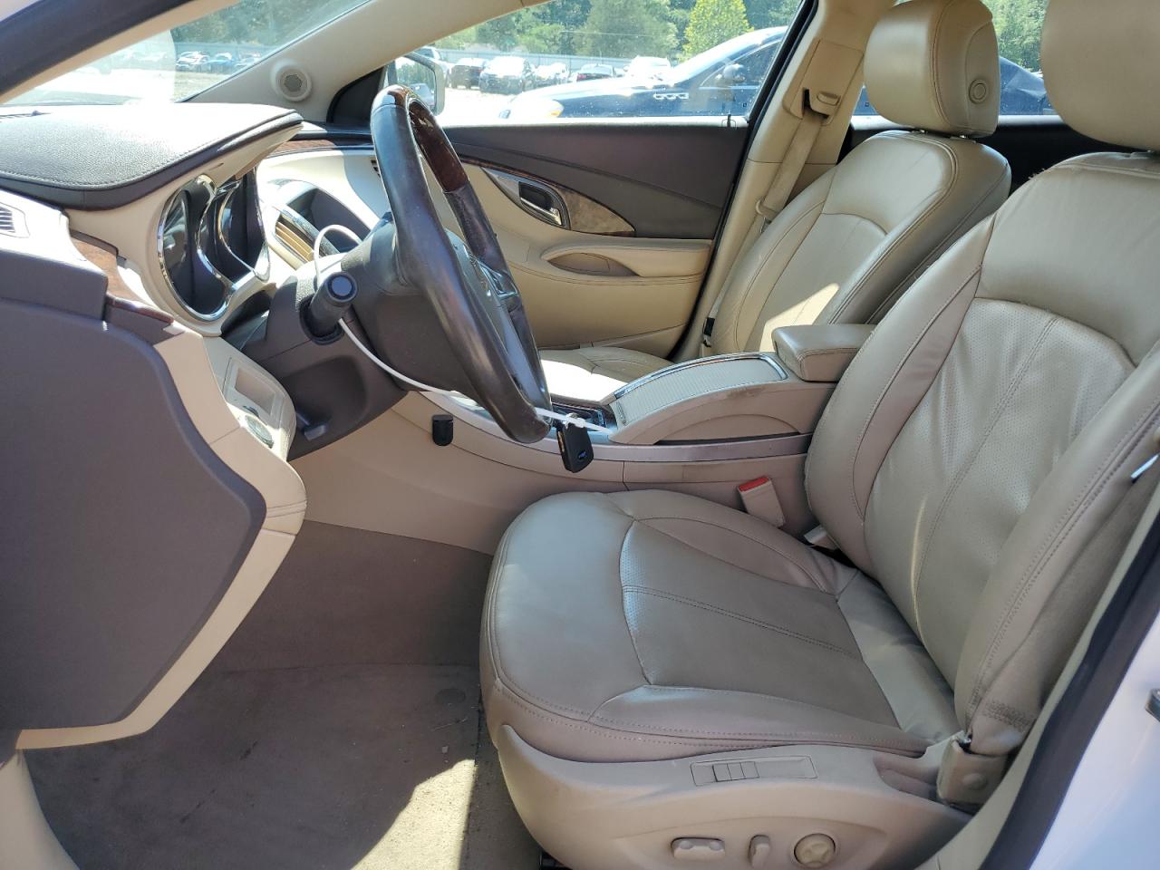 2010 Buick Lacrosse Cxs VIN: 1G4GE5EV9AF240188 Lot: 63577965