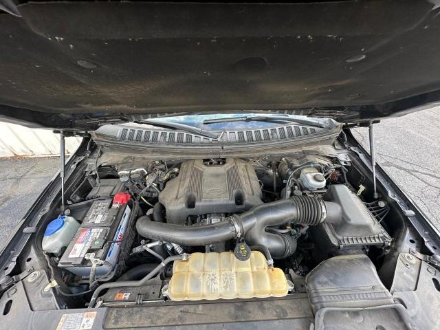  FORD EXPEDITION 2019 Czarny