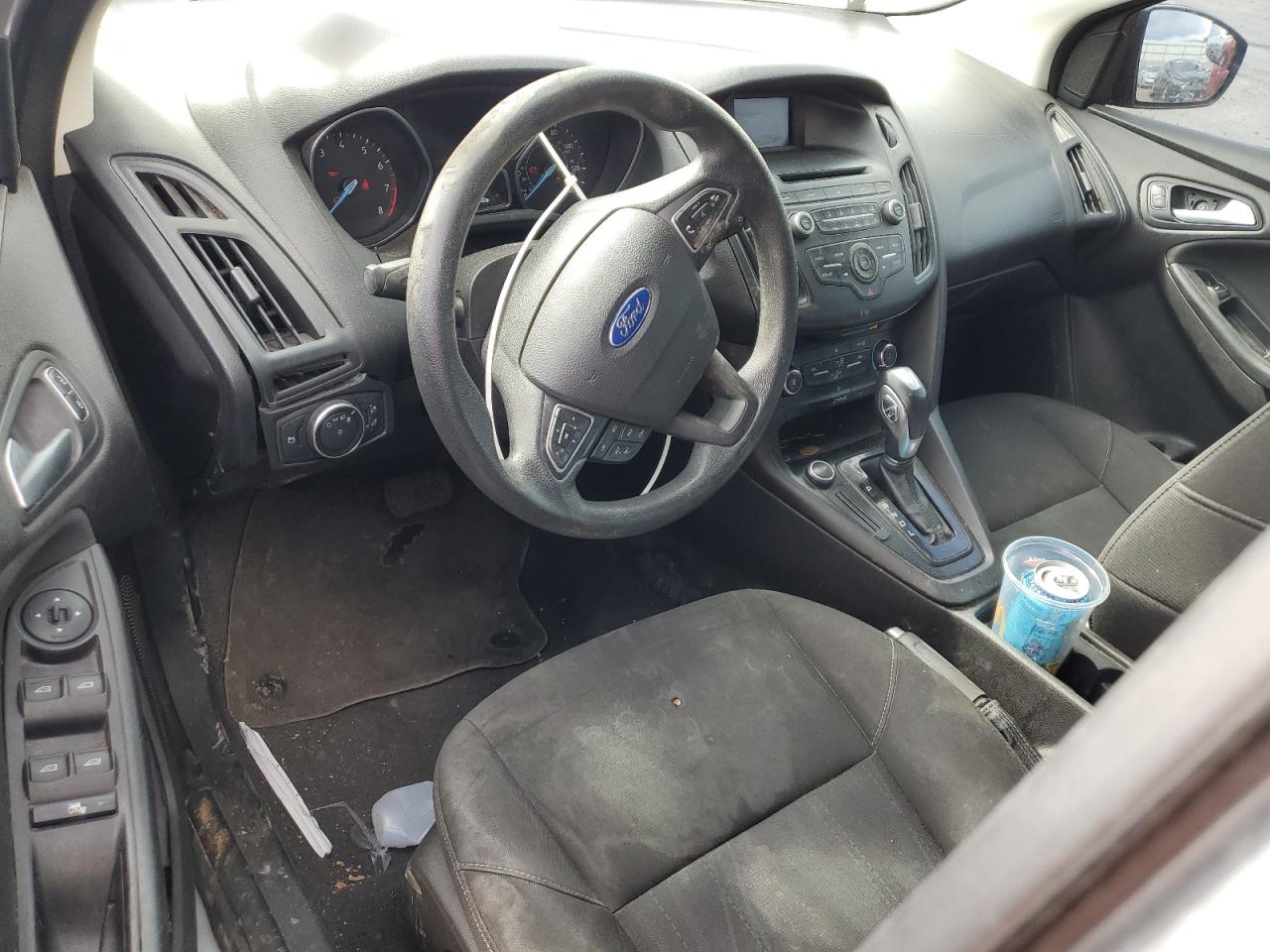2016 Ford Focus Se VIN: 1FADP3K20GL230987 Lot: 65648355