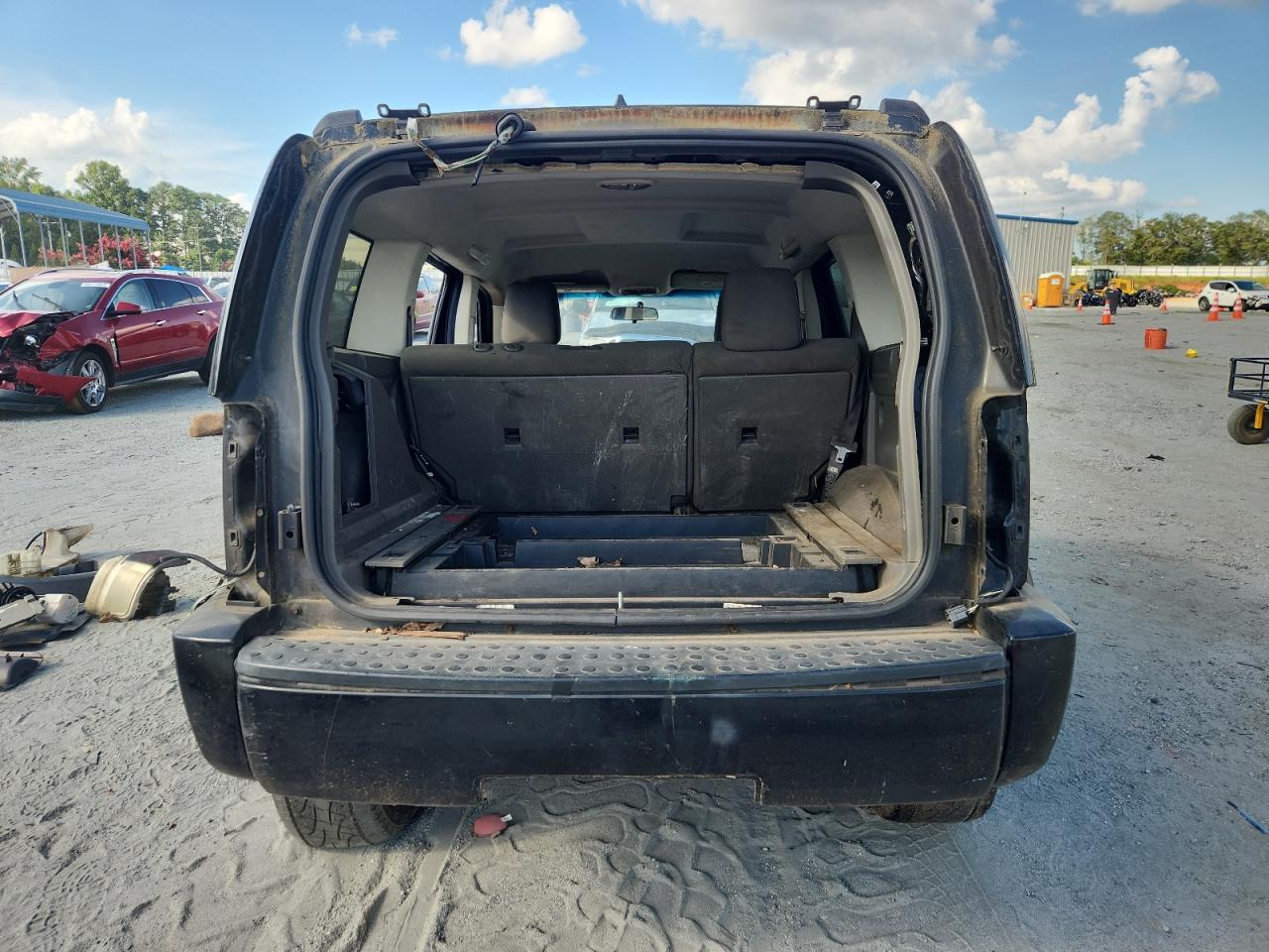 2008 Dodge Nitro Sxt VIN: 1D8GT28K58W104310 Lot: 65250315