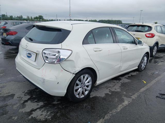 2013 MERCEDES BENZ A180 BLUEE