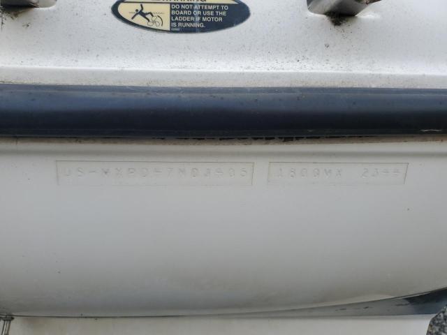 2005 MAXUM BOAT  