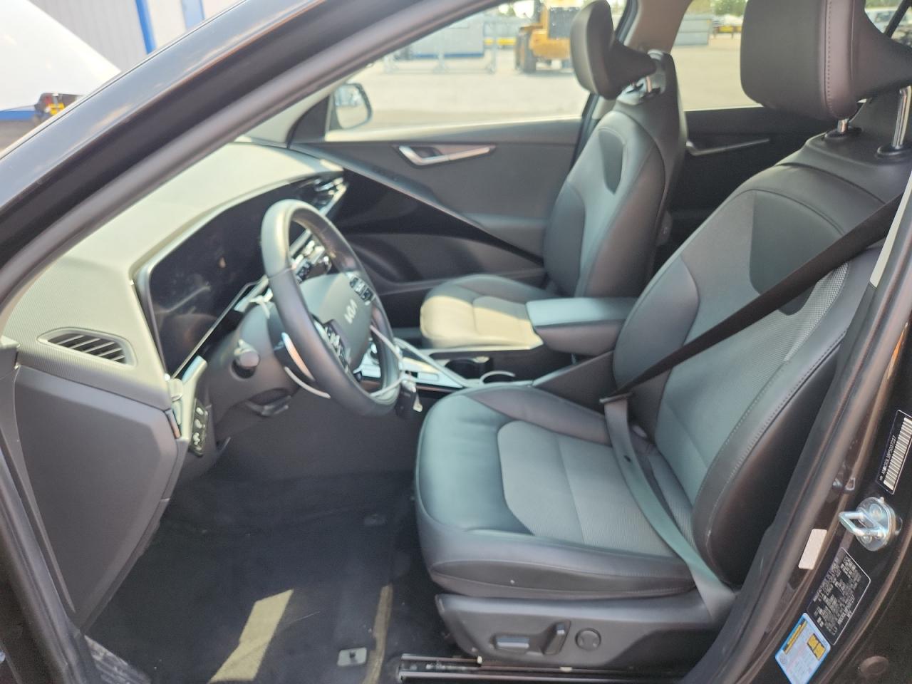 kndcr3l18p5037237 KNDCR3L18P5037237 2023 Kia Niro Wind