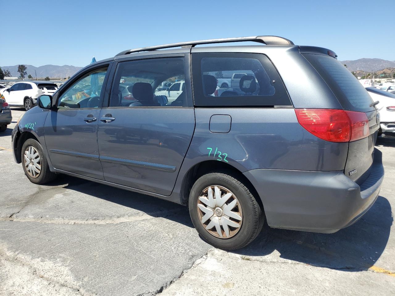 2008 Toyota Sienna Ce VIN: 5TDZK23C28S125707 Lot: 65921275