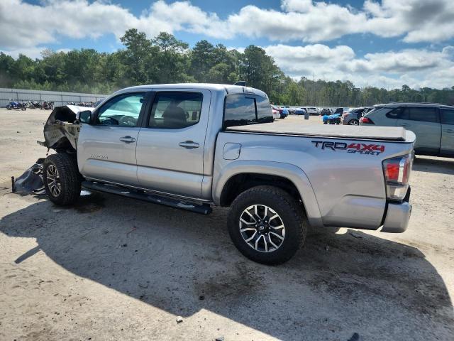  TOYOTA TACOMA 2021 Srebrny