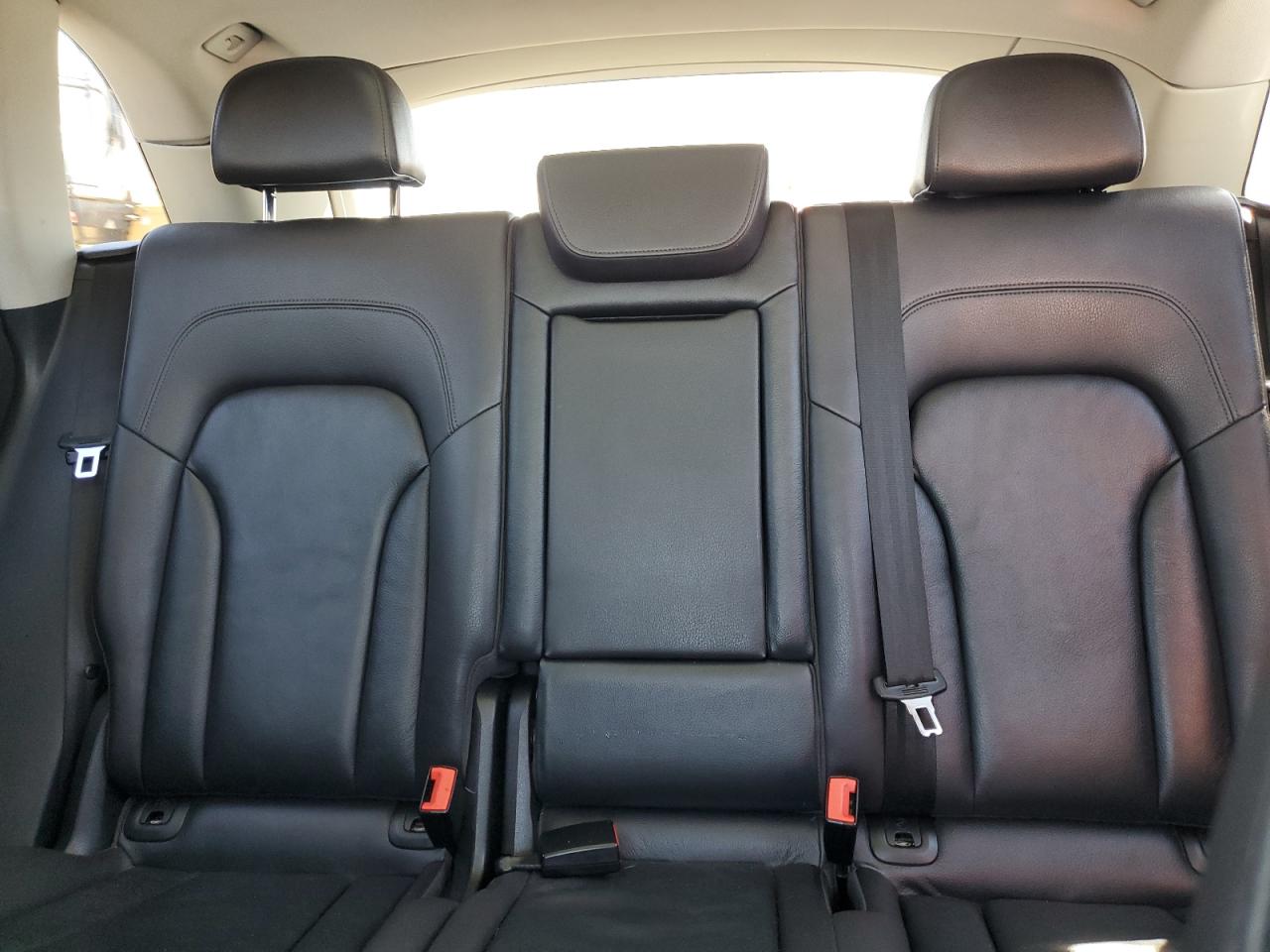 2017 Audi Q5 Premium VIN: WA1C2AFP2HA002057 Lot: 66673475