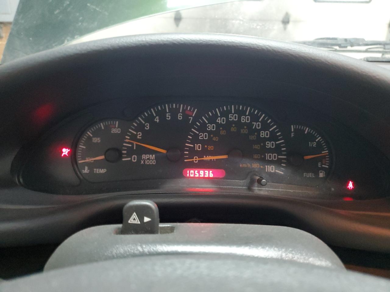 4G2JB32T8YB202434 2000 Pontiac Sunfire Gt