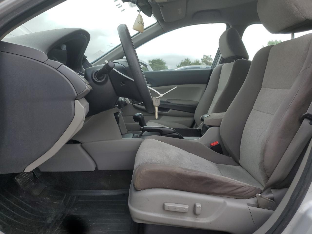 2010 Honda Accord Lxp VIN: 1HGCP2F42AA039832 Lot: 64761655
