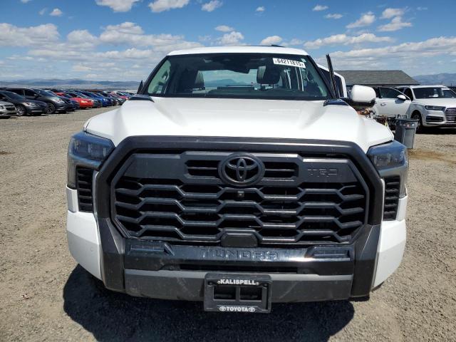  TOYOTA TUNDRA 2022 Biały