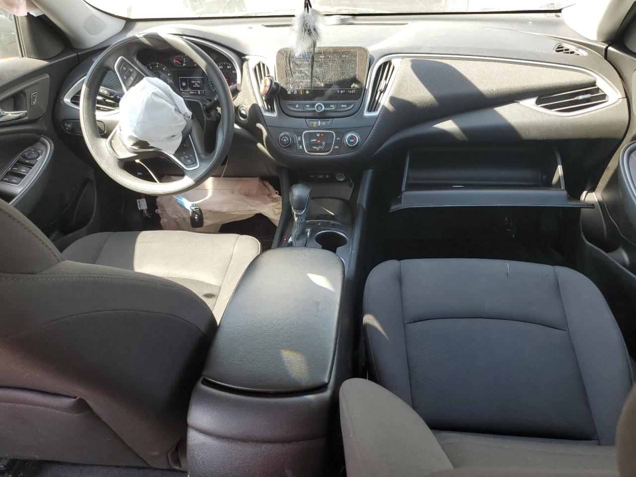 2022 Chevrolet Malibu Ls VIN: 1G1ZB5STXNF190411 Lot: 64812005