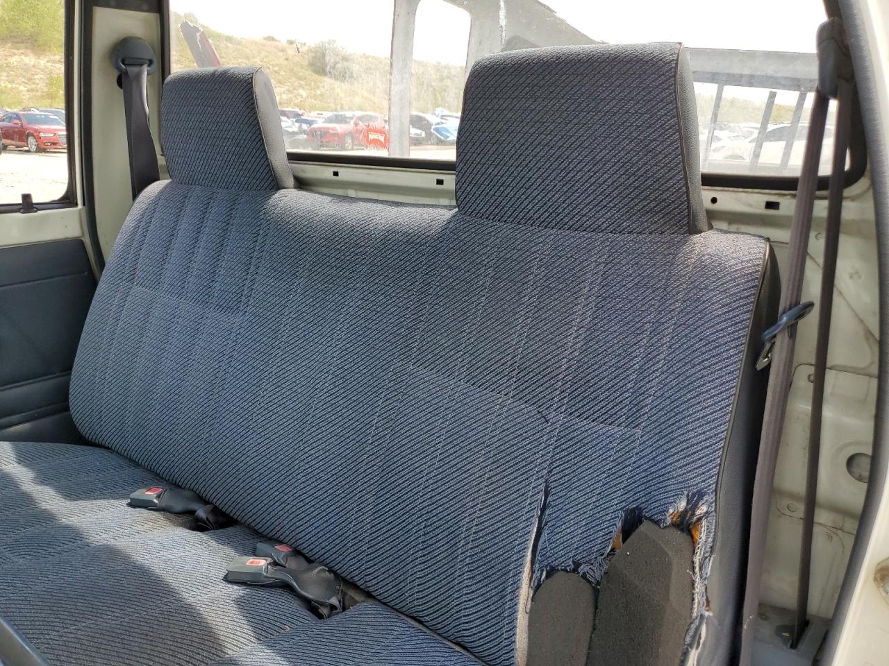 1994 Toyota Pickup 1/2 Ton Short Wheelbase Stb VIN: 4TARN81A5RZ240759 Lot: 63714745