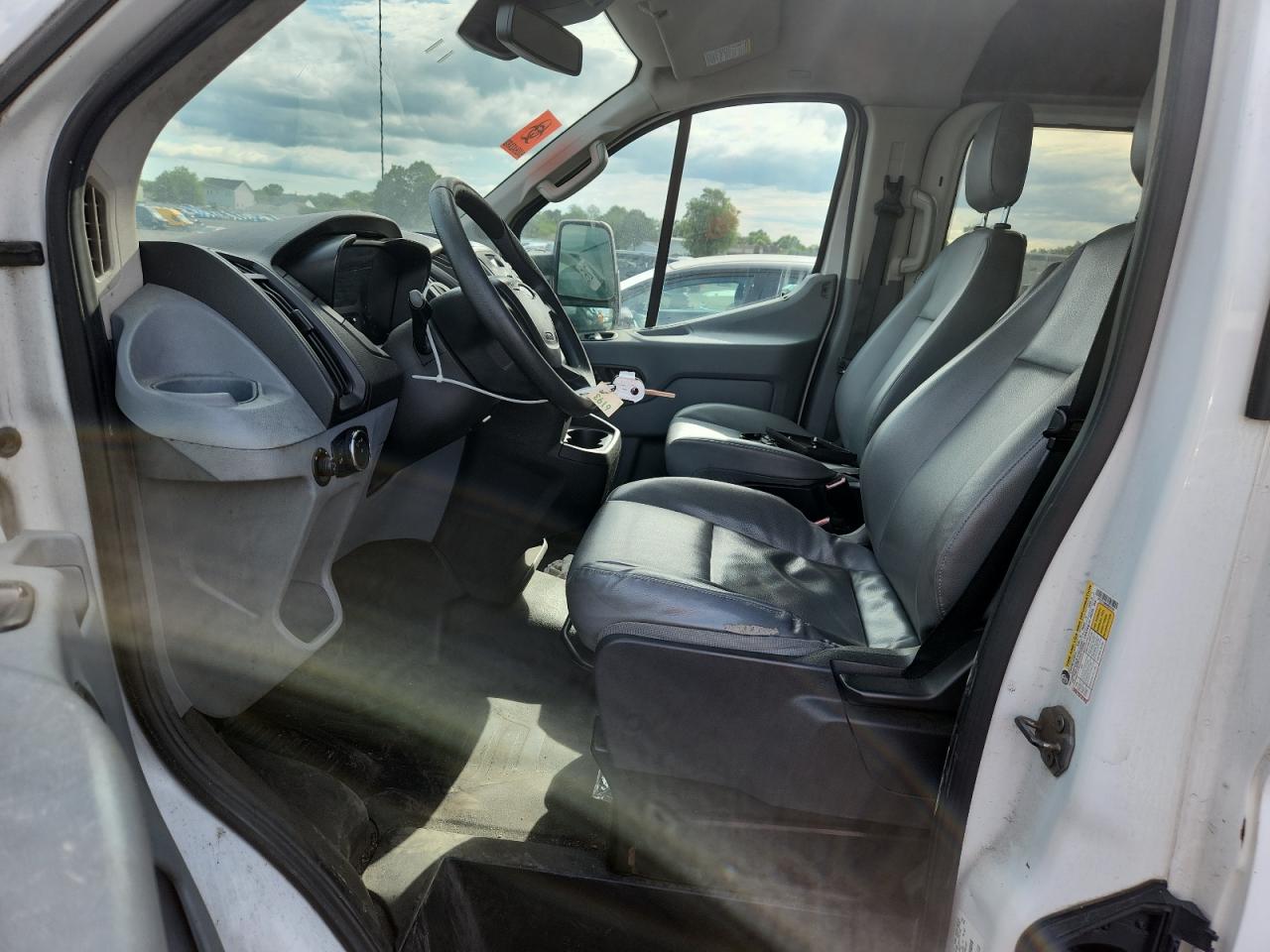 2016 Ford Transit T-150 VIN: 1FTYE1ZM8GKB33328 Lot: 65212855