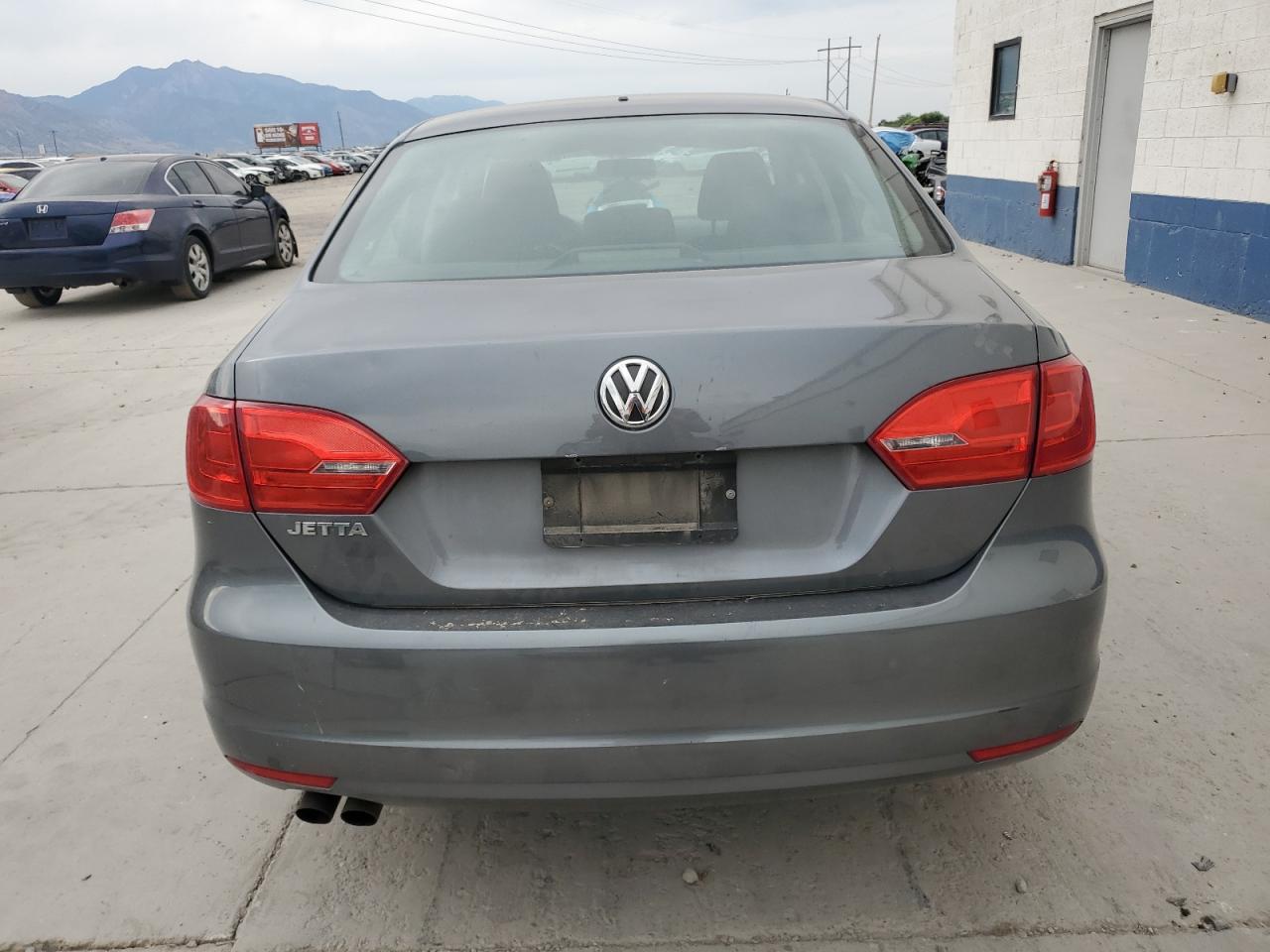 2014 Volkswagen Jetta Base VIN: 3VW1K7AJ6EM364956 Lot: 65395875