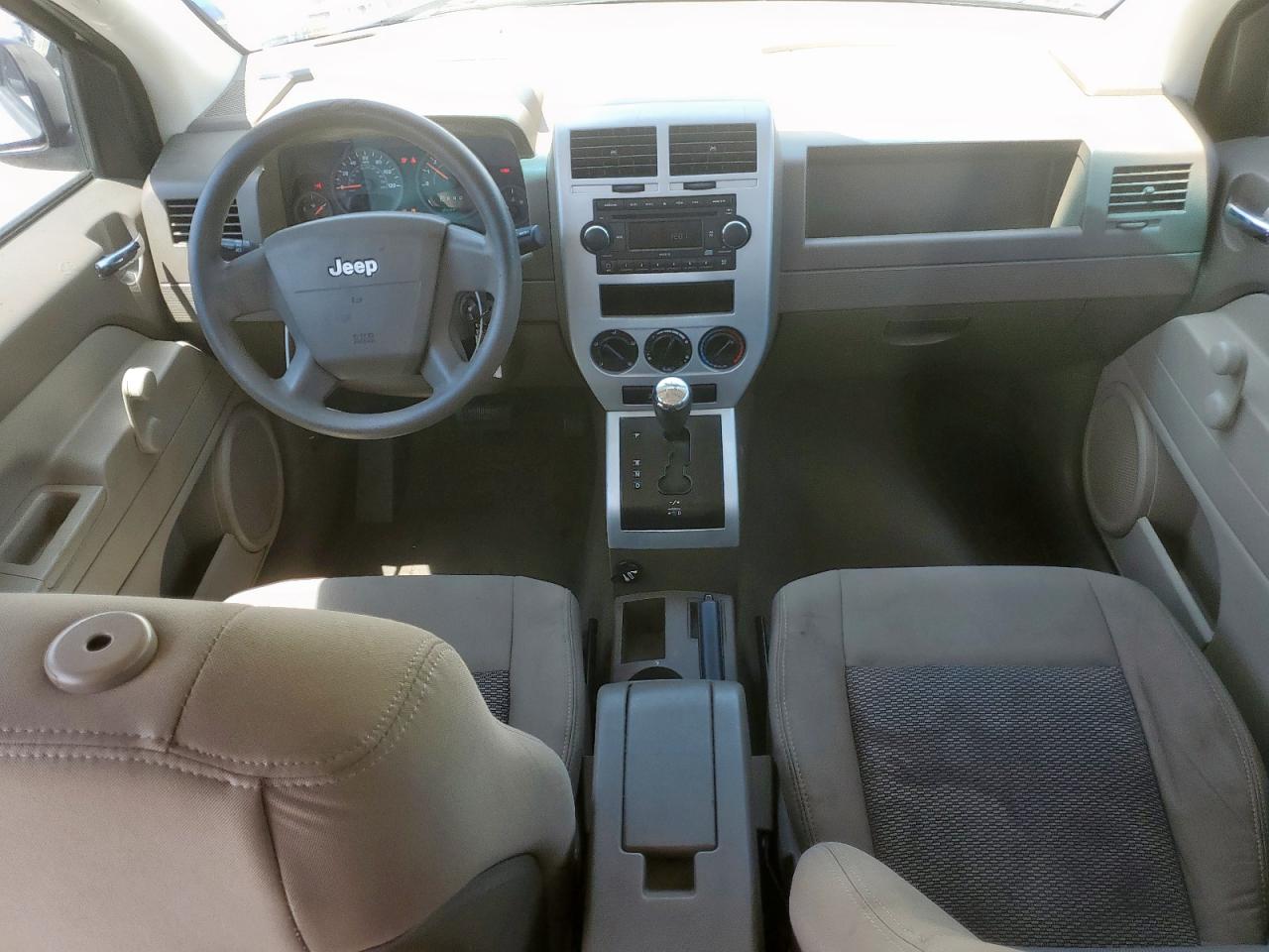 2008 Jeep Compass Sport VIN: 1J8FT47W68D706535 Lot: 64129965