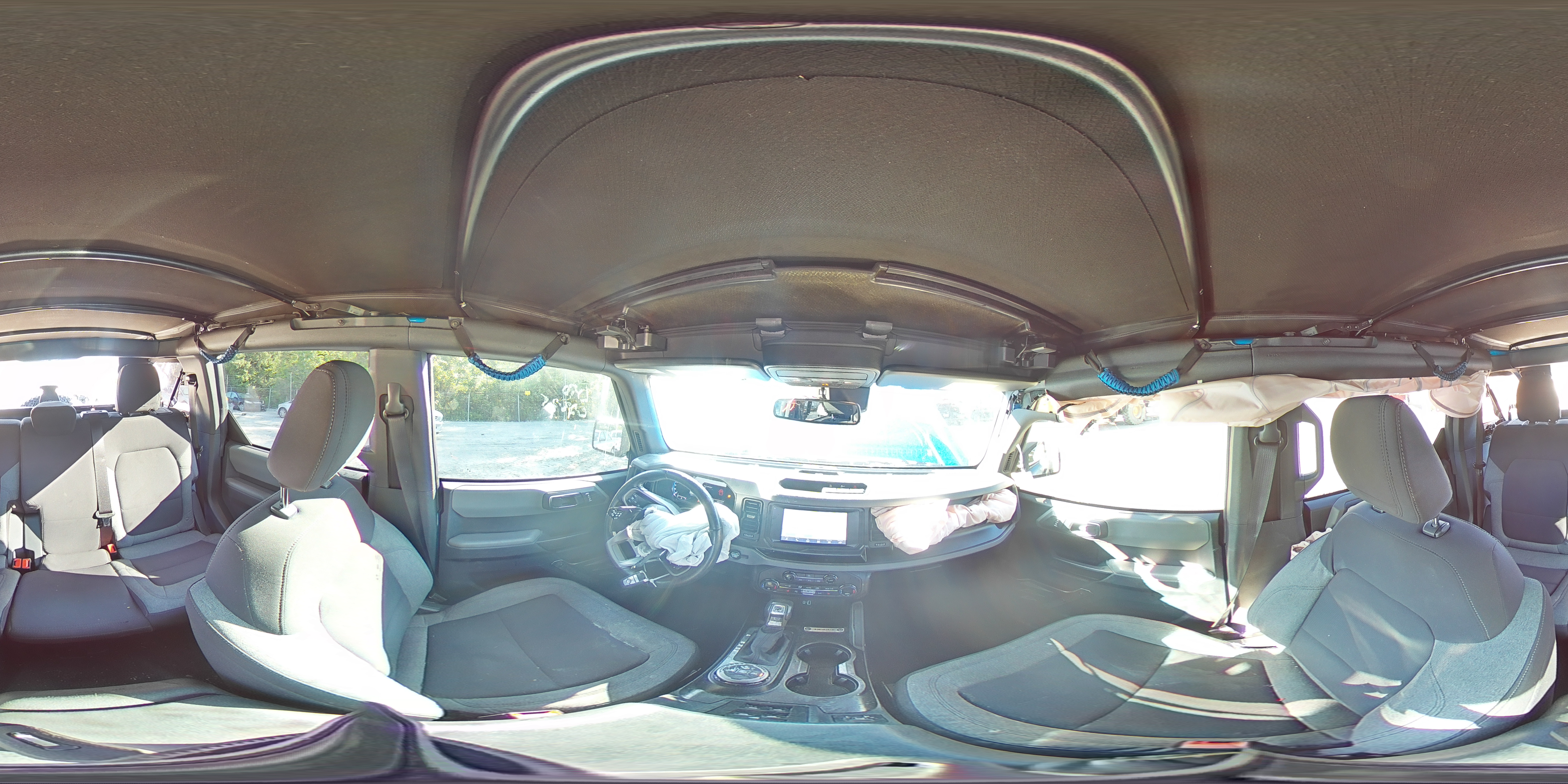 2021 Ford Bronco Base VIN: 1FMDE5BH2MLA73700 Lot: 63024595