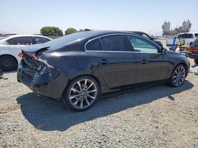 Sedans VOLVO S60 2015 Czarny