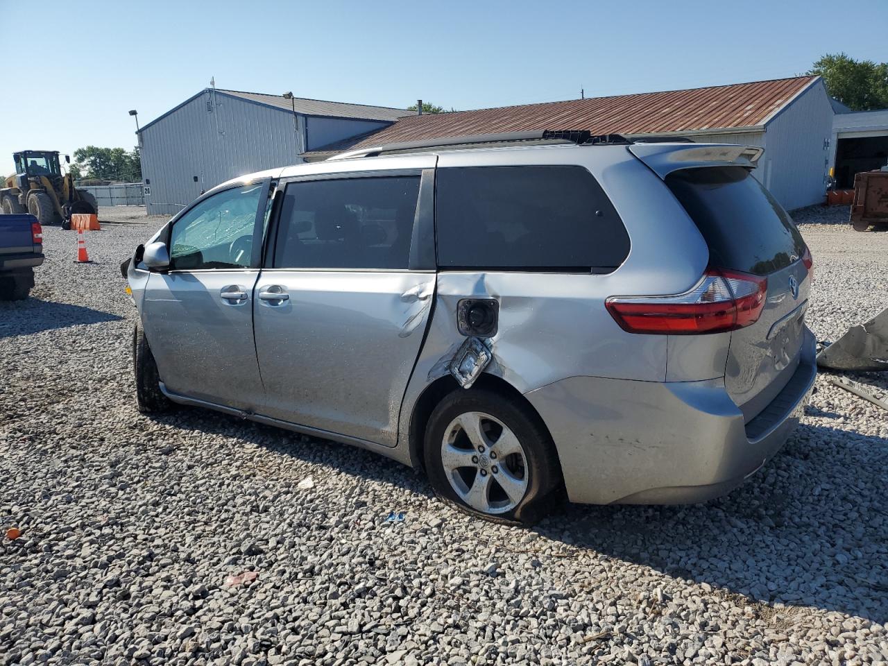 2015 Toyota Sienna Le VIN: 5TDKK3DCXFS571722 Lot: 65036005