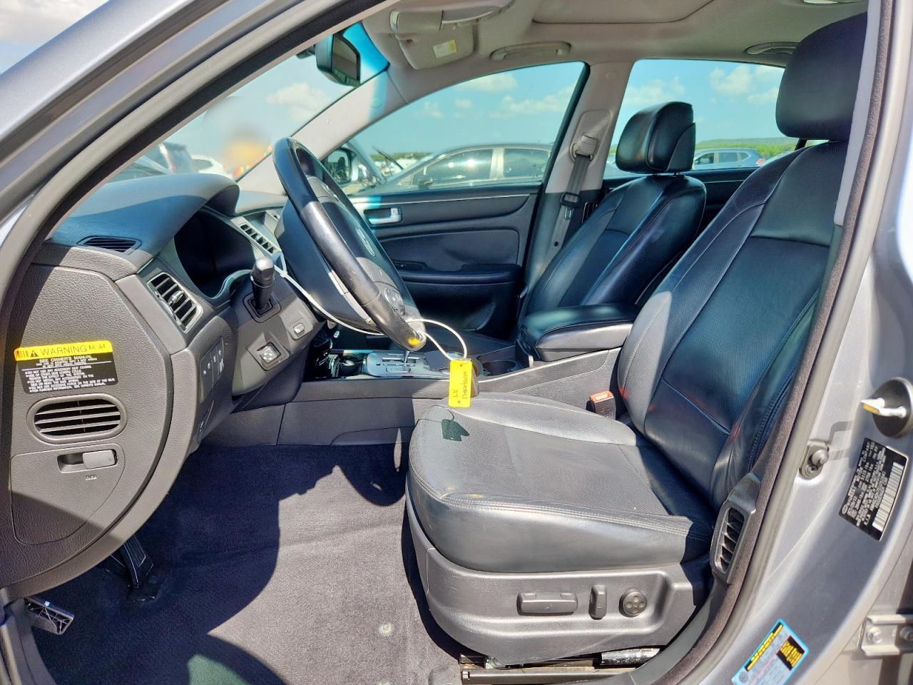 2014 Hyundai Genesis 5.0L VIN: KMHGC4DH7EU262641 Lot: 64289345