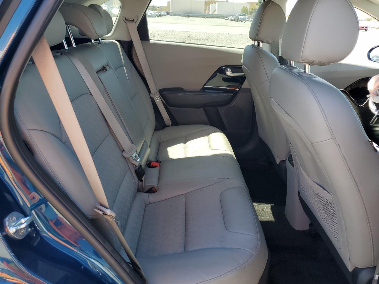 kndcd3ld7m5474070 KNDCD3LD7M5474070 2021 Kia Niro Ex