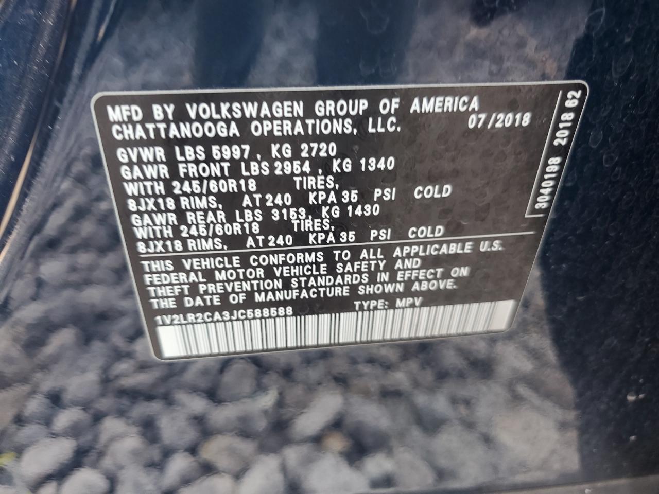 1v2lr2ca3jc588588 1V2LR2CA3JC588588 2018 Volkswagen Atlas Se