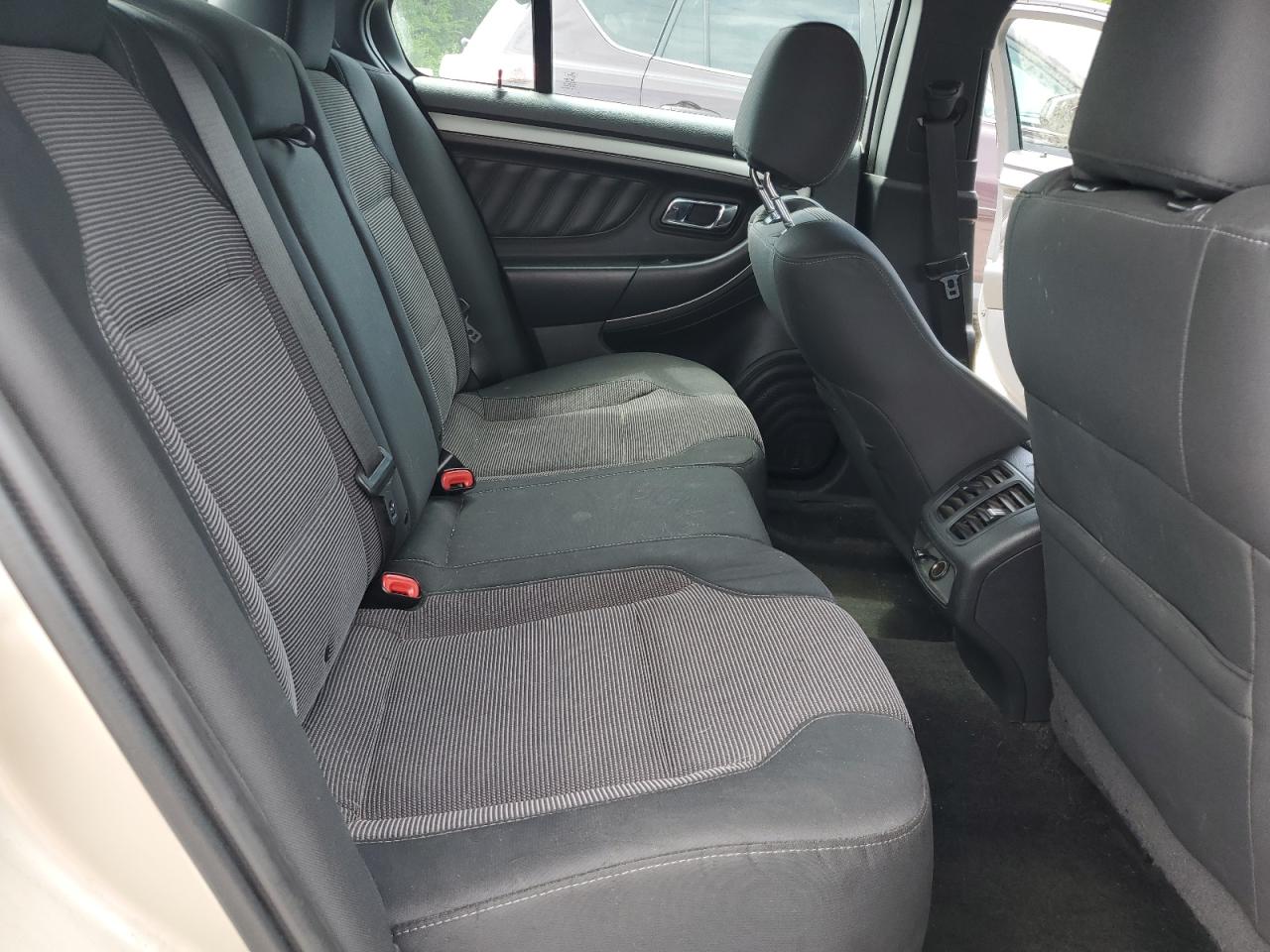 2018 Ford Taurus Sel VIN: 1FAHP2H88JG131552 Lot: 64743995