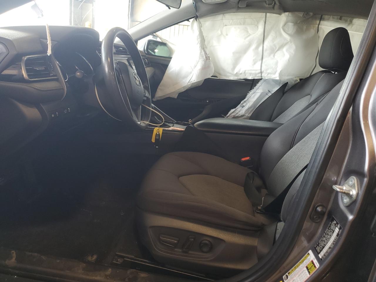 2019 Toyota Camry L VIN: 4T1B11HK2KU246993 Lot: 64782175