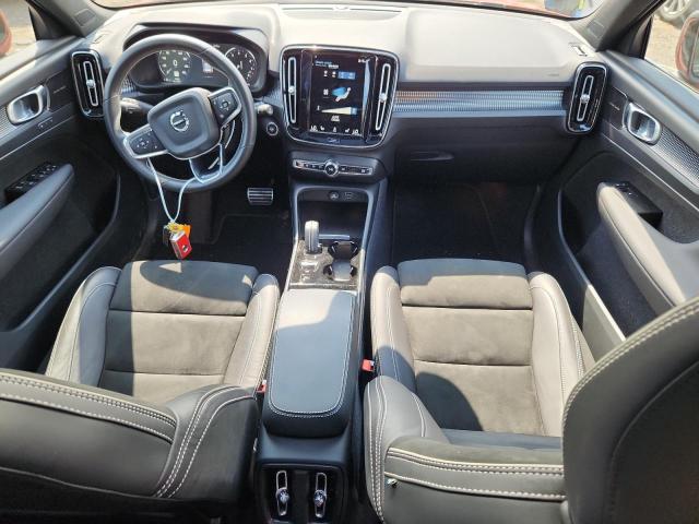  VOLVO XC40 2021 Czerwony