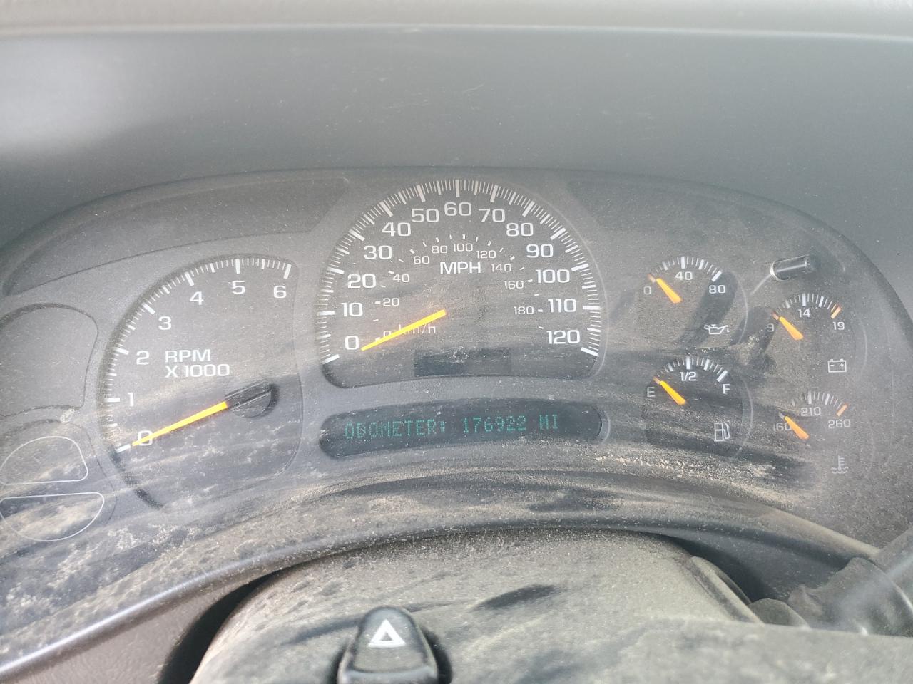 2004 Chevrolet Silverado C1500 VIN: 2GCEC19T041114140 Lot: 64583215
