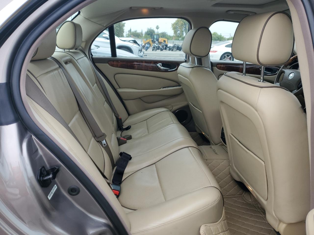 2008 Jaguar Xj8 VIN: SAJWA71B98SH28226 Lot: 63563805