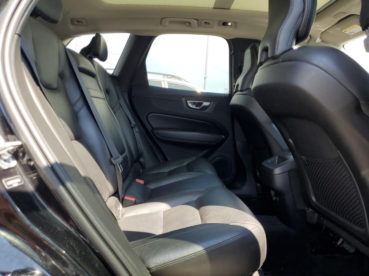 2019 Volvo Xc60 T5 VIN: LYV102RK1KB237476 Lot: 63829285