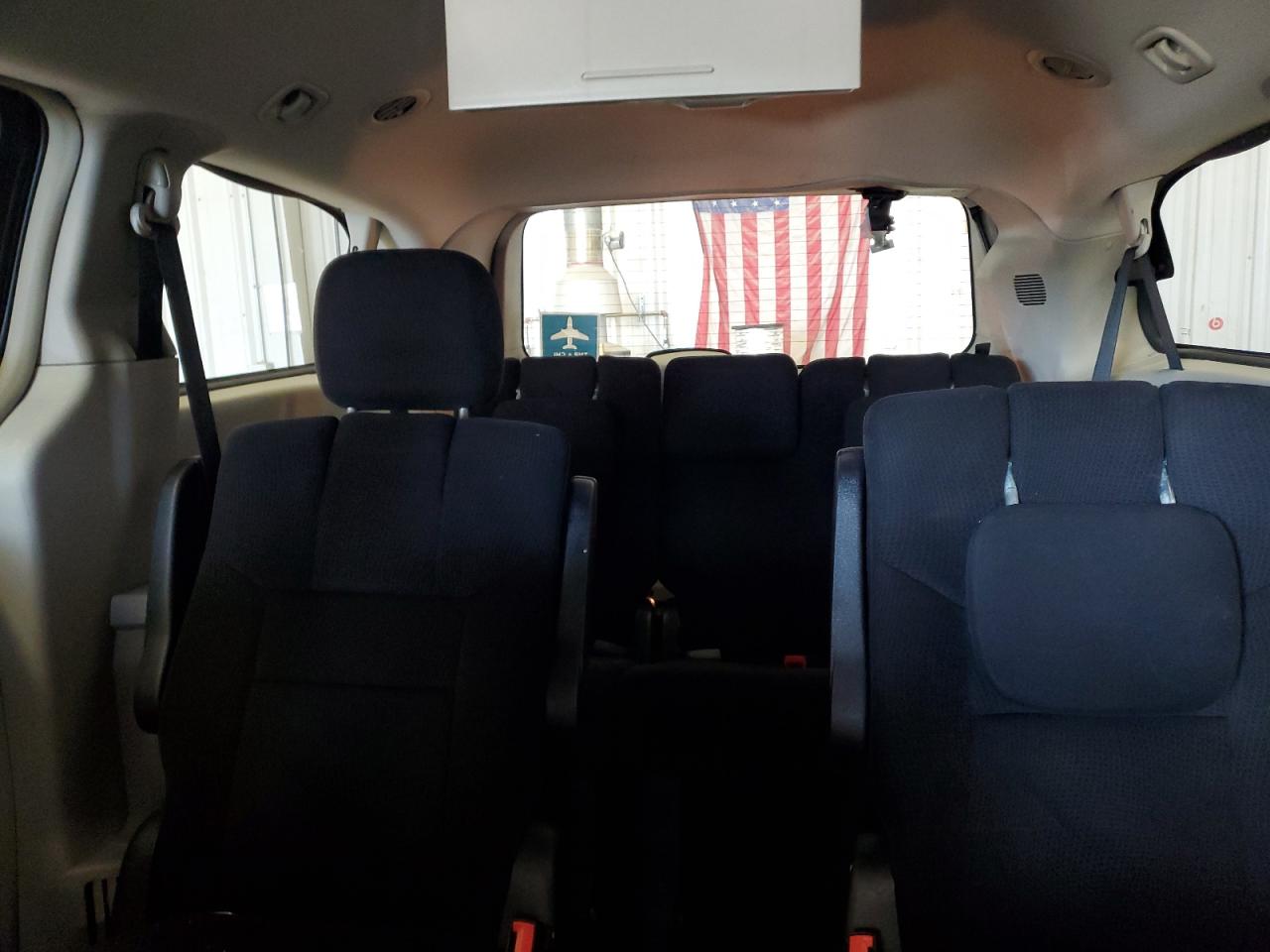 2011 Dodge Grand Caravan Crew VIN: 2D4RN5DG0BR765010 Lot: 63306345