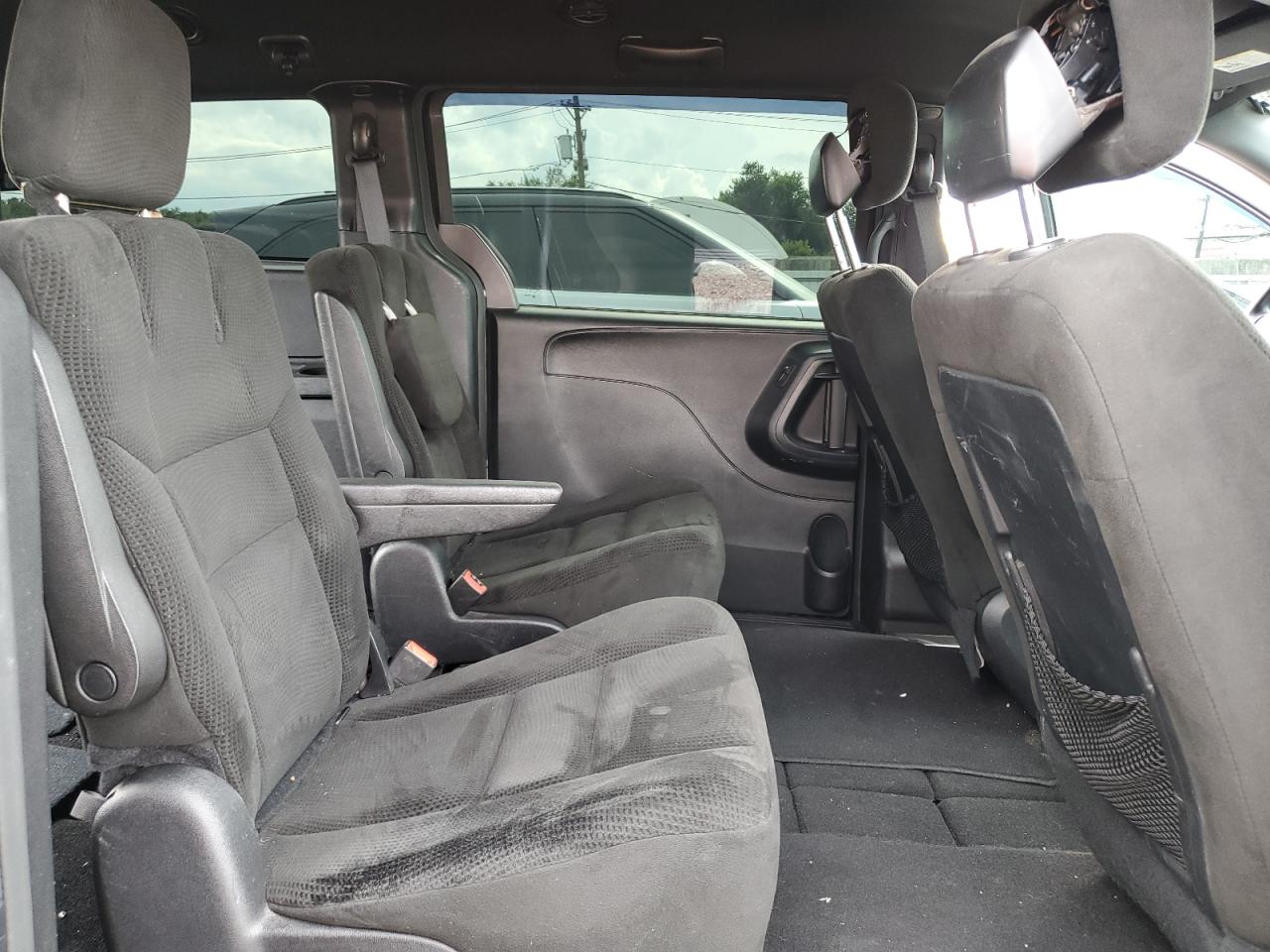 2016 Dodge Grand Caravan Se VIN: 2C4RDGBG7GR227636 Lot: 64644325