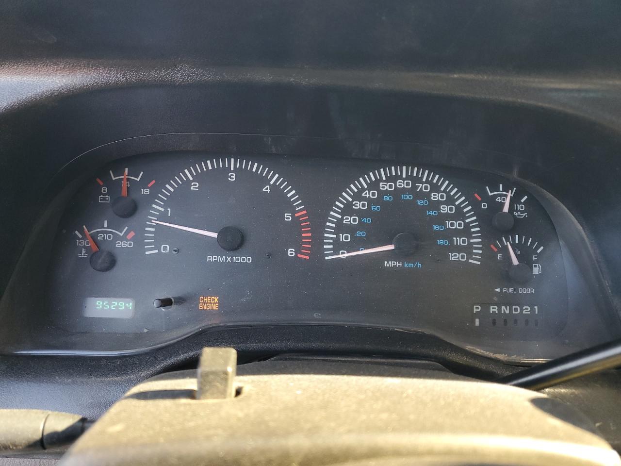 1999 Dodge Ram 1500 VIN: 1B7HC13Z1XJ557773 Lot: 63837425