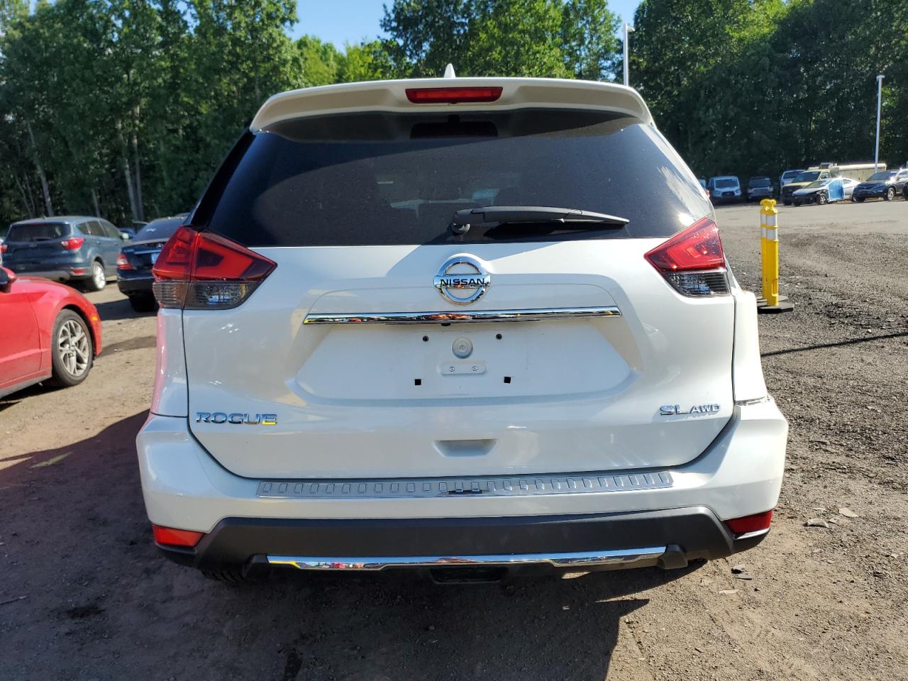 2017 Nissan Rogue Sv VIN: 5N1AT2MV7HC826041 Lot: 63125705